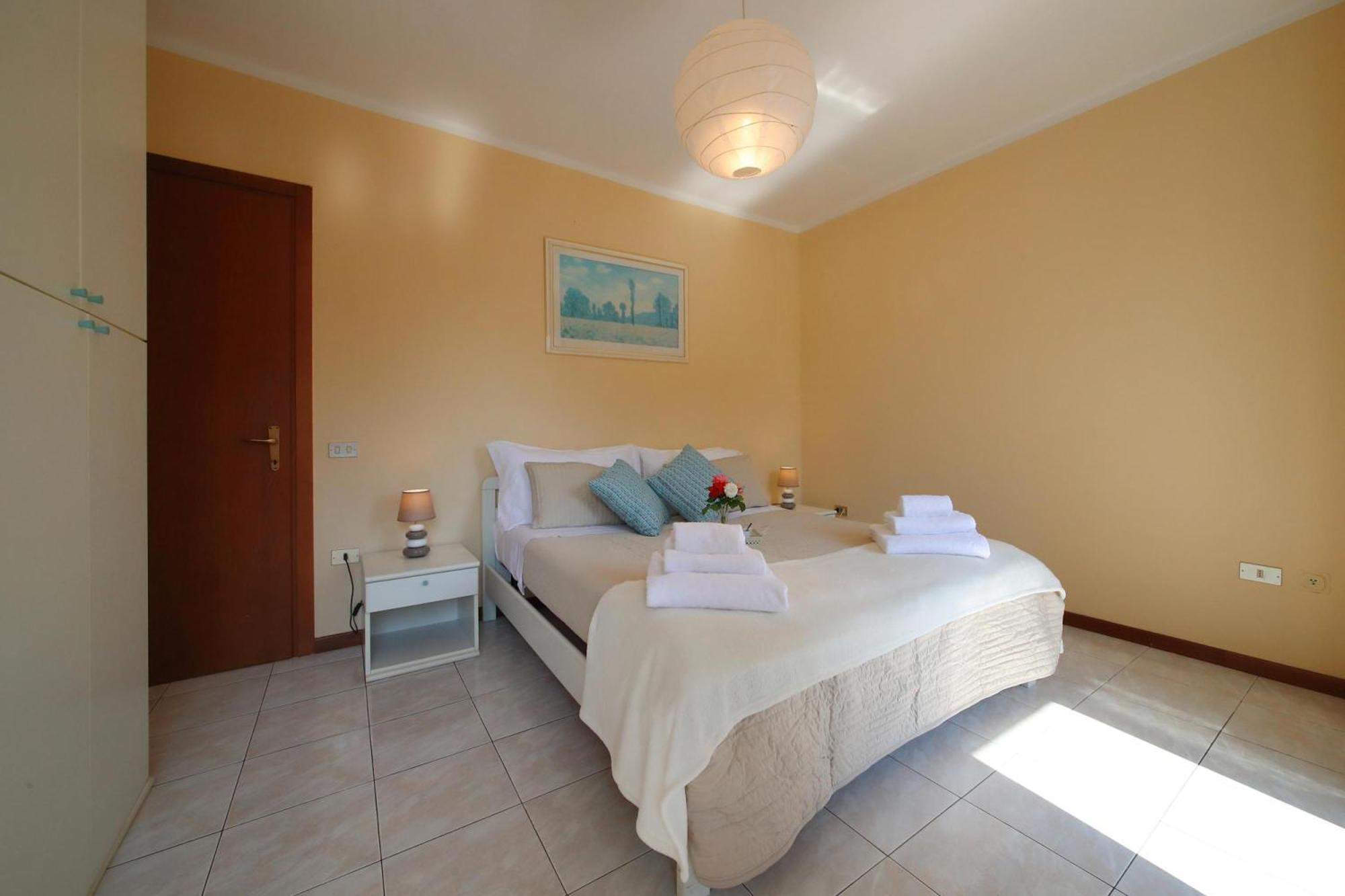 Petalo Bianco 100M From Lake - Happy Rentals Baveno Zewnętrze zdjęcie